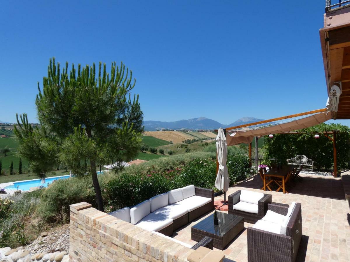Il Frutteto Bed And Breakfast Ripattone Bagian luar foto